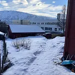 Arctic - Cozy Near And Fjord Apartment