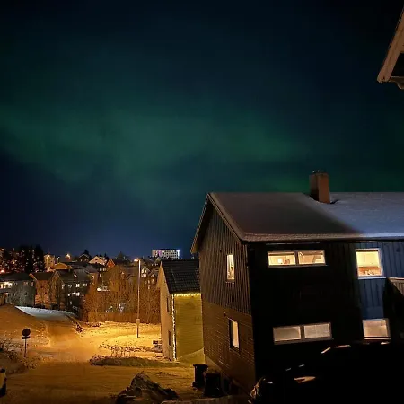 Arctic - Cozy Near And Fjord Lejlighed *