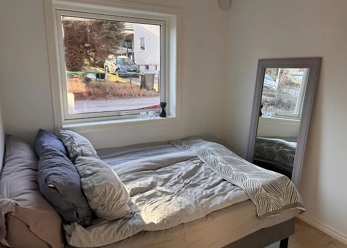 Arctic - Cozy Near And Fjord Tromsø